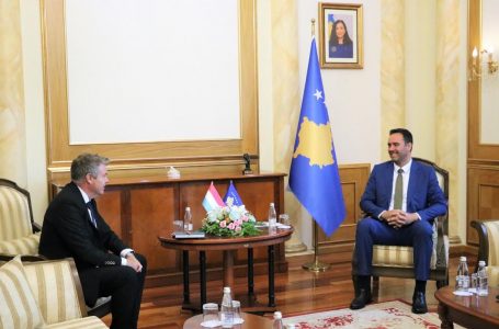 Konjufca takon ambasadorin e Luksemburgut, i kërkon mbështetje për liberalizimin e vizave