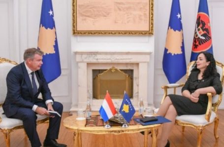 Presidentja Osmani dhe shefi i Misionit të Luksemburgut bisedojnë për thellim të bashkëpunimit