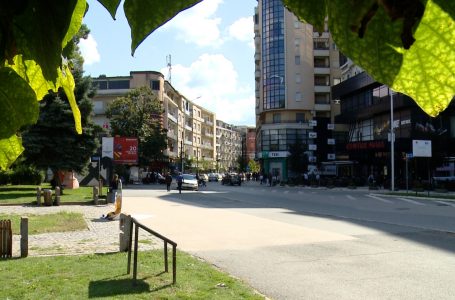 Qytetarët e Gjakovës kërkojnë që greva të ndërpritet sa më shpejt