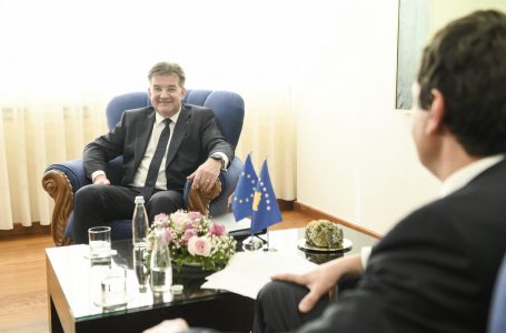 Vizita e paparalajmëruar e Lajçakut në Kosovë, mohohet se ka kornizë të re të dialogut, Kurti thotë se duhet të përfundojë me njohje reciproke