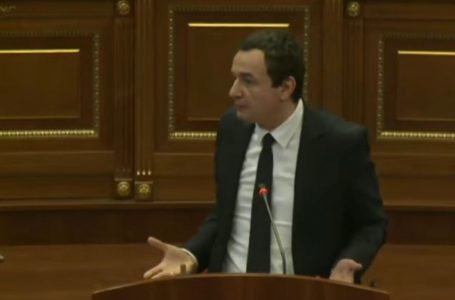 Kurti: Çmimet s’janë rritur vetëm për mësuesit dhe arsimtarët, por për të gjithë