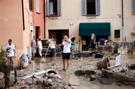 Arrin në 10 numri i viktimave nga përmbytjet në Itali