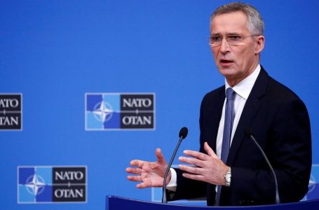 Stoltenberg i prerë: Mandati i KFOR-it i pathyeshëm, hapa të tjerë në Kosovë