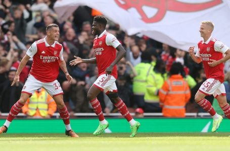 Arsenali i pandalshëm, mposht Tottenhamin në derbin e Londrës