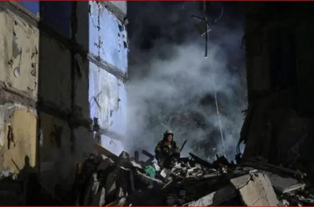Të paktën 17 të vdekur dhe 40 të plagosur nga granatimet e banesave në Zaporizhzhia