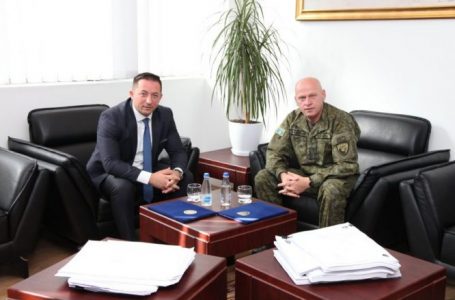 Ministri Mehaj dhe Gjeneral Jashari udhëtojnë për në SHBA