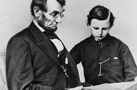 Letra emocionuese që Abraham Lincoln i dërgoi mësuesit të djalit të tij