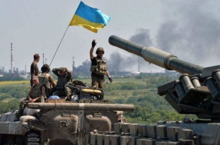 Ukraina: Kemi vrarë 60 mijë rusë dhe kemi shkatërruar 2300 tanke
