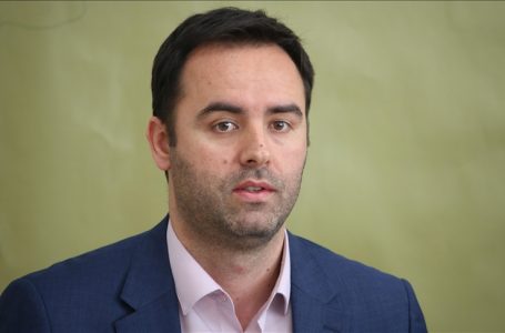 Konjufca: Propozimi i Ramës për Asociacionin, ka elemente që përmbajnë autonomi territoriale për serbët e Kosovës
