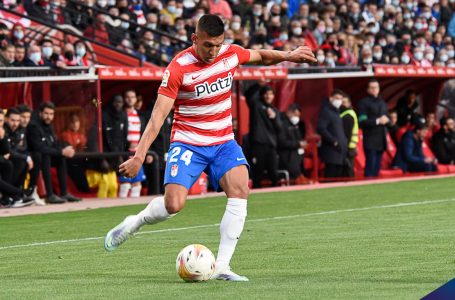 Myrto Uzuni shkëlqen me Granadan, shënon dy gola dhe dhuron një asistim