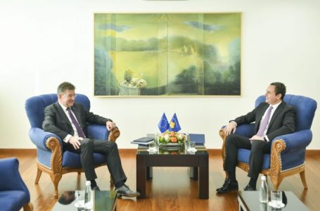Qeveria tregon se çfarë u bisedua në takimin e kryeministrit Kurti me Lajçakun