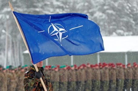 NATO dënon vendimin e Rusisë për t’u larguar nga traktati i sigurisë pas Luftës së Ftohtë