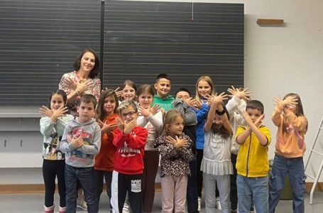 Hapet shkolla shqipe në Rümlang të Kantonit të Zyrihut