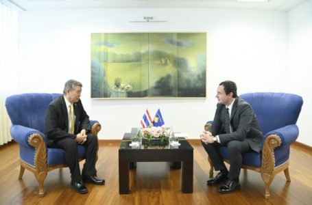 ​Kurti takon ambasadorin e Tajlandës dakordohen për bashkëpunim në agrikulturë e shëndetësi