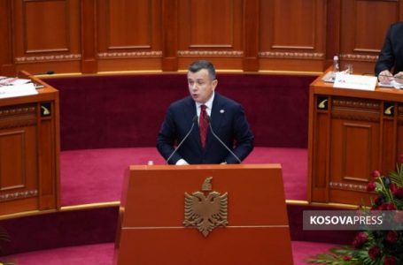 ​Balla: Komandantët e UÇK-së mbahen në Hagë mbi bazën e akuzave të paqena