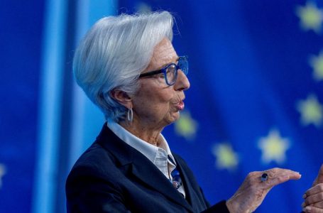 Normat e BQE-së do të vazhdojnë të ulen, parashikon presidentja Christine Lagarde