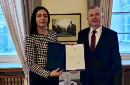 Kosova dhe Polonia zyrtarizojnë vendosjen e marrëdhënieve diplomatike mes dy shteteve