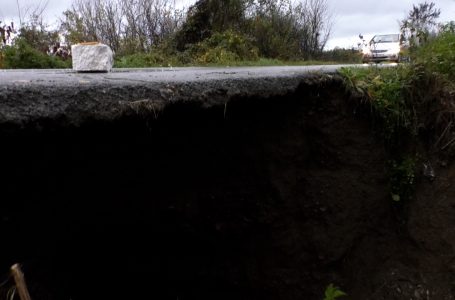 Shembet një pjesë e rrugës “Puka” që lidh fshatrat Fshaj – Rogovë