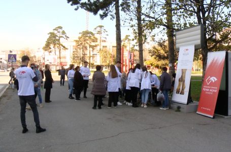 Studentët e infermierisë shënojnë Ditën Botërore të Diabetit