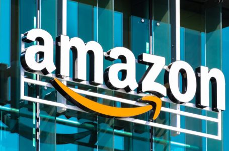 Amazon kompania e parë në histori që humbet 1 trilion dollarë