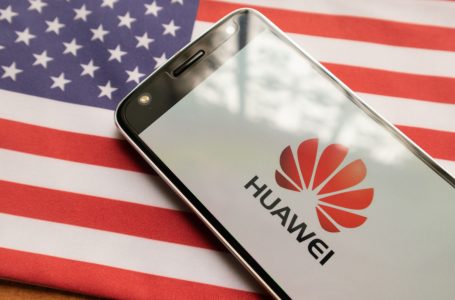 SHBA ndalon shitjet e pajisjeve Huawei dhe ZTE për shkak të frikës së spiunazhit kinez