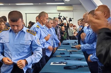 Serbia paguan dorëheqjet e serbëve nga institucionet në Kosovë