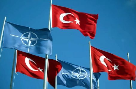 Turqia-NATO-s: Nuk japim dritën jeshile për anëtarësimin e Finlandës e Suedisë derisa të përmbushin kushtet tona