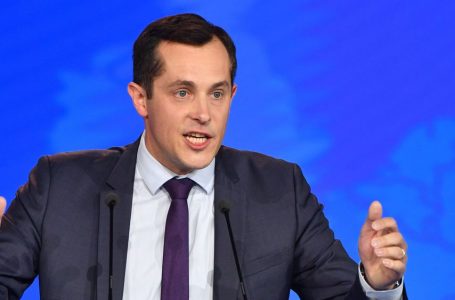 Shqipëria do t’i kërkojë PE-së ta “disiplinojë” eurodeputetin francez që po propagandon kundër UÇK-së