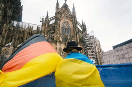 A po ndryshon Gjermania qëndrim ndaj Ukrainës?