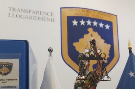 Prokuroritë i kthehen punës nga e hëna, por thonë se nuk do të bashkëpunojnë me Qeverinë