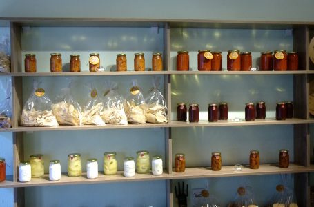 Qytetarët kanë filluar të konsumojnë më shumë ushqime tradicionale