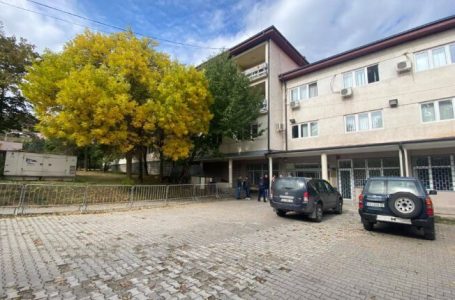 Gjykatësit shqiptarë vazhdojnë punën në Veri