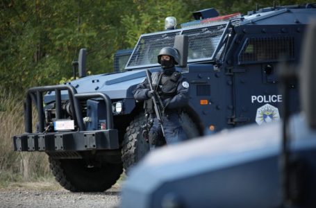 Policia e Kosovës lidh kontratë për marrjen me qera të makinerive të rënda