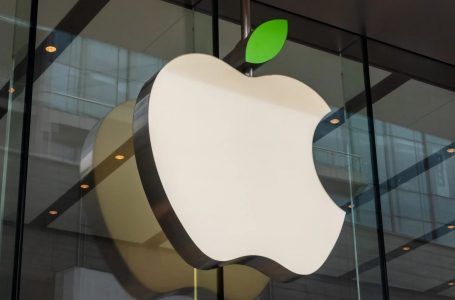 Apple është në bisedime me Google për të integruar veçoritë e Geminit në sistemin e ri operativ