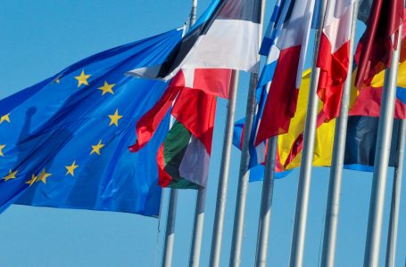 Hungaria kundër anëtarësimit të Kosovës në BE