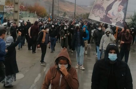 Njëqind njerëz në rrezik të dënimit me vdekje në Iran