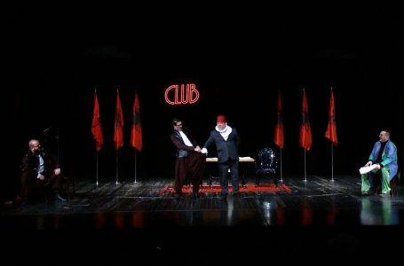 Shfaqja “Club Albania” u shfaq në natën e fundit të festivalit “ArtMania”