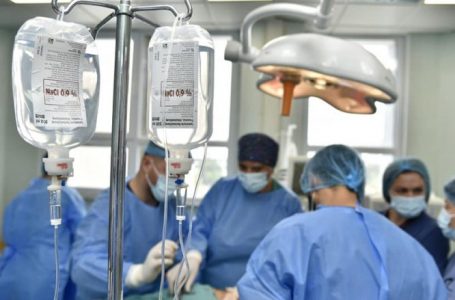 Kardiologjia furnizohet me stenta, mungon aparati që kushton rreth 1 milion euro