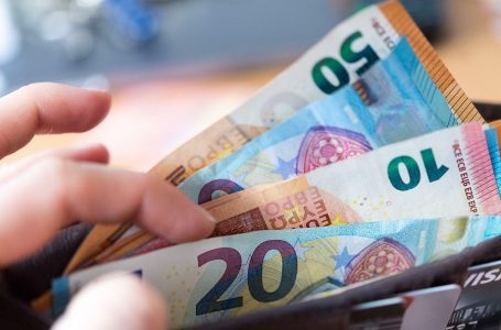 Gjithnjë e më shumë euro të falsifikuara