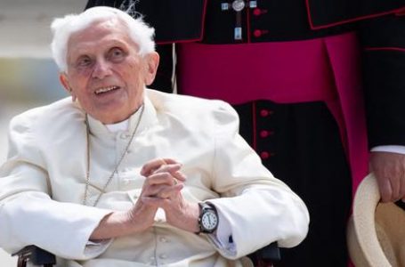 Ndërron jetë Papa Benedikt XVI