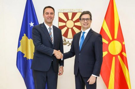 Pendarovski takon Konjufcën, flasin edhe për zhvillimet e fundit në Kosovë