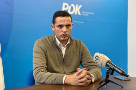 Gruda: Javën tjetër në Kushtetuese dërgohen Ligji për Pagat e Zyrtarët Publikë