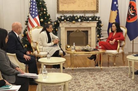 Osmani e falënderon McKee për ndihmë në forcimin e institucioneve, kërkon mbështetje për eliminimin e dhunës në baza gjinore