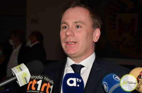 Ullrich: Serbisë t’i dërgohet mesazh i koordinuar evropian, Kosova të anëtarësohet urgjentisht në KE