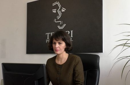 Albulena Kryeziu-Bokshi emërohet drejtoreshë e teatrit “Hadi Shehu” në Gjakovë