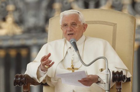 Nga fëmijëria te dorëheqja, jeta e Papa Benediktit XVI