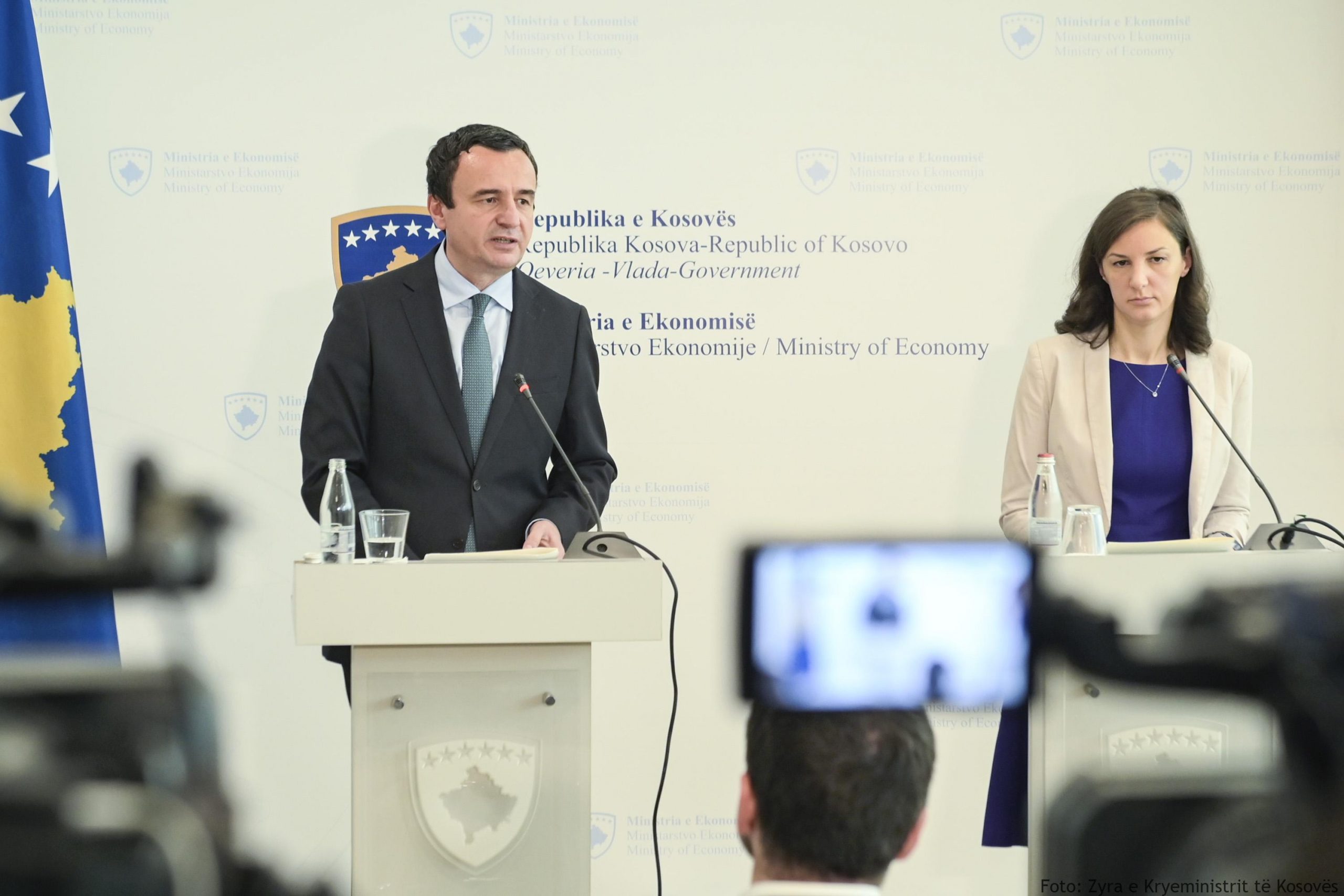 Kurti dhe Rizvanolli bëjnë thirrje për kursimin e energjisë elektrike