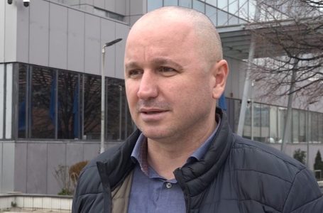 Ukaj: Bashkësia ndërkombëtare po e privilegjon Serbinë, marsi përcaktues për marrëveshjen finale