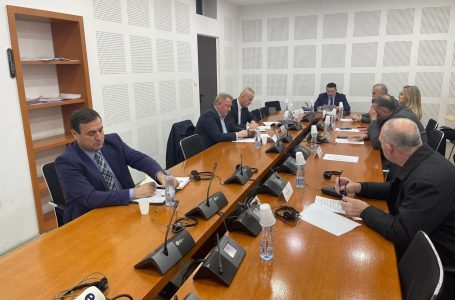 Pozitë e opozitë pajtohen që të nisë puna në Projektligjin për sigurimet shëndetësore për Policinë dhe FSK-në