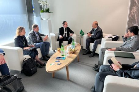 Kurti në Zvicër takon ministrin saudit të Investimeve, flet për tranzicion të energjisë